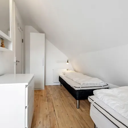 Activity House With Wellness Area-sj700
