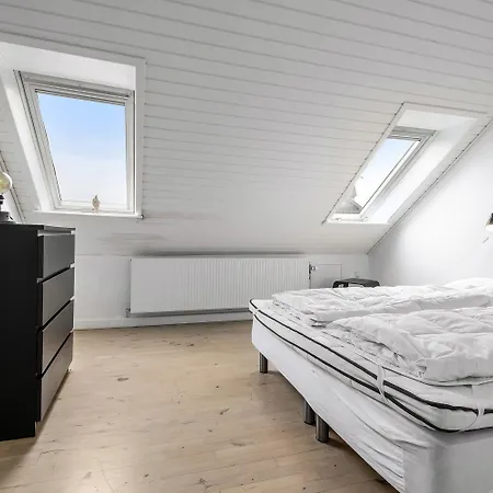 Activity House With Wellness Area-sj700 בית נופש