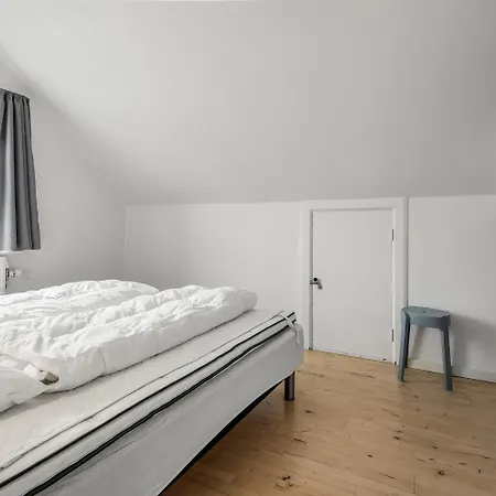 בית נופש Activity House With Wellness Area-sj700 *